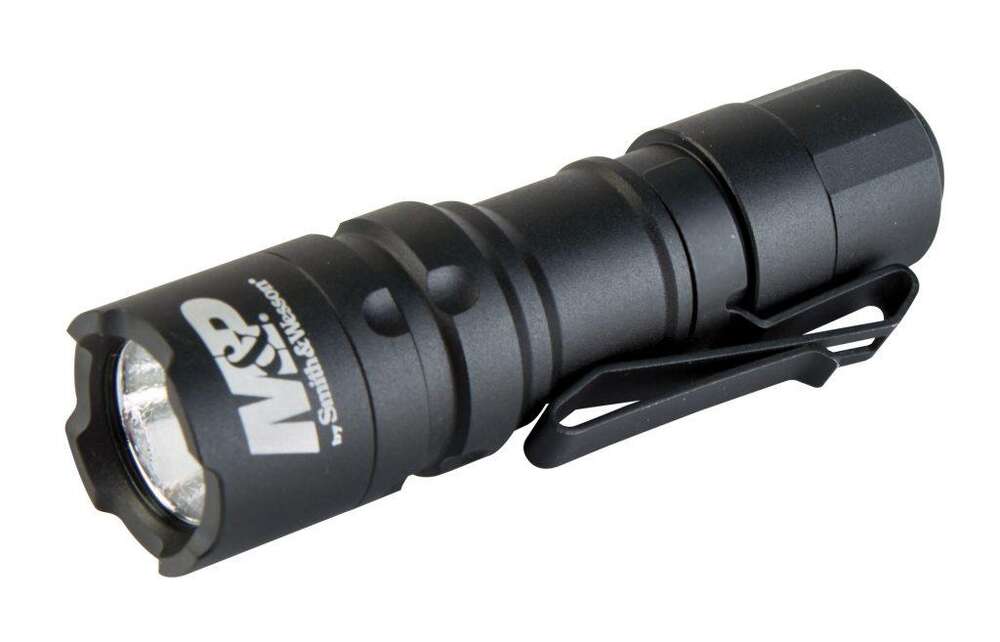 Flashlights&Batteries Smith&Wesson Ready Series Smith & Wesson Delta Force CS-20 LED Flashlight Single CR123 • Model: Ready Series